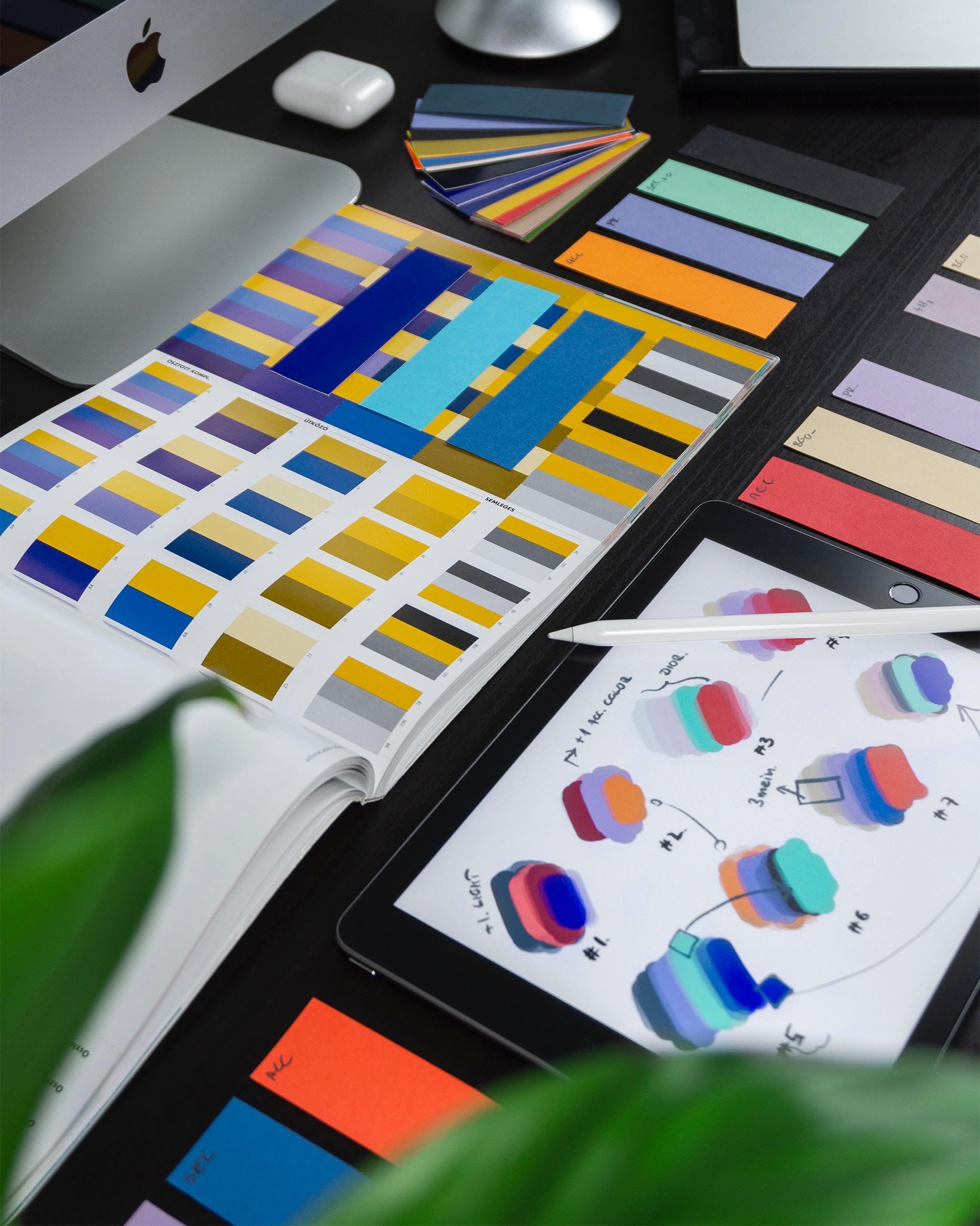 Graphic Design 101: How It Makes Your Brand Shine